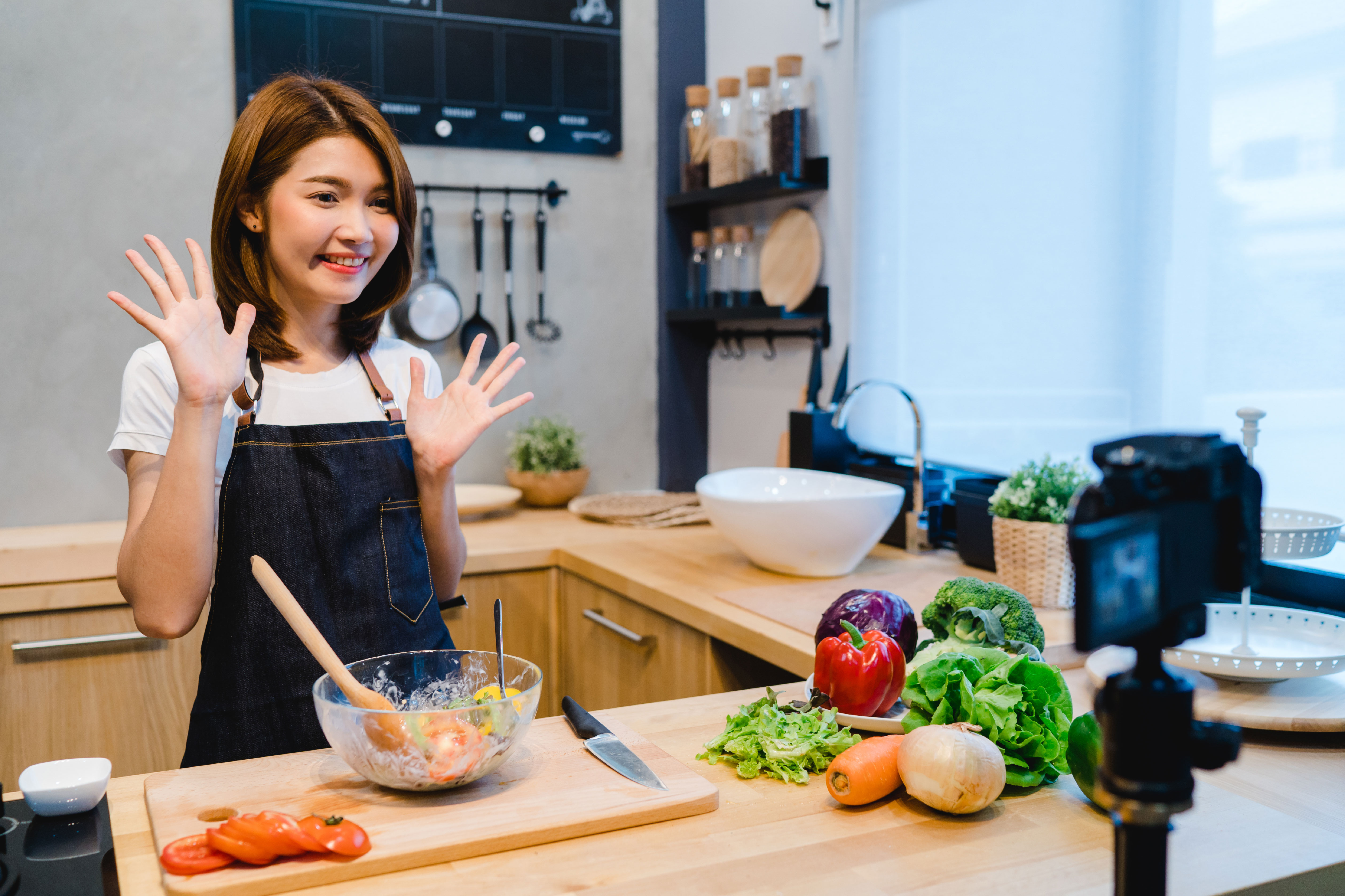 เปรียบเทียบข้อดี-ข้อเสีย อาชีพเสริม ทำแล้วคุ้มไหม